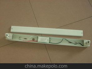 照明燈支架供應商、價格與批發市場指南 聚焦日光燈支架